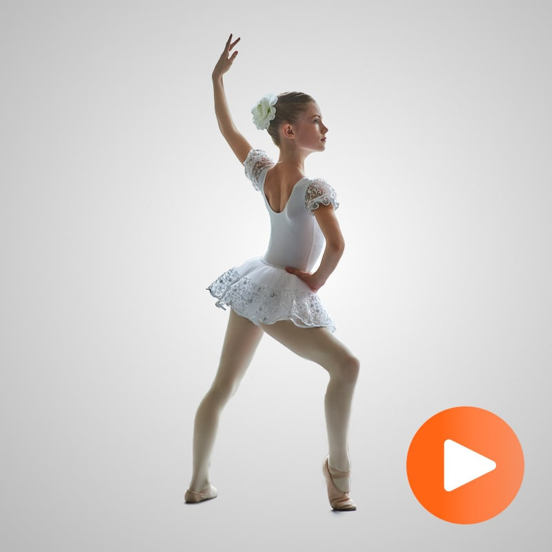 Inscrivez-vous au ballet classique intermédiaire pour les 10, 11, 12, 13, 14 et 15 ans.