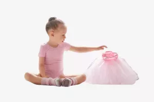 Ballet lessons for babies, boys and girls 3 years old.